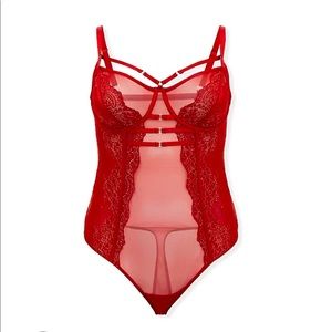 Torrid red lace thong lingerie size 1 BNWT